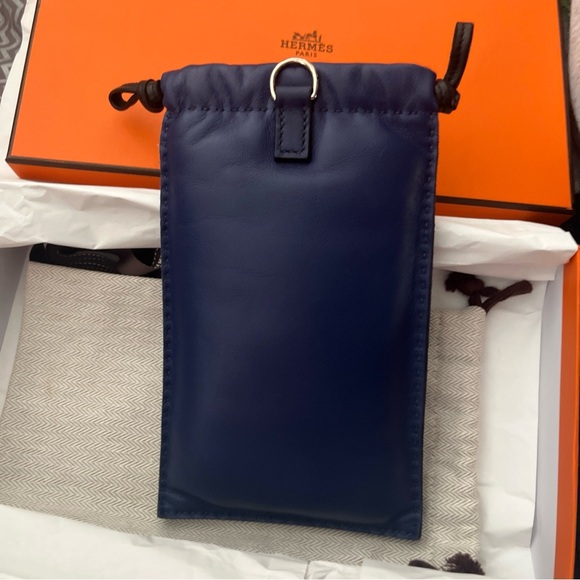 Hermes Navy Drawstring Pouch with Front Snap - Picture 2 of 4